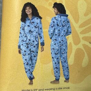 Disney Women's M One-Piece Pajama Blue Polyester a2238
